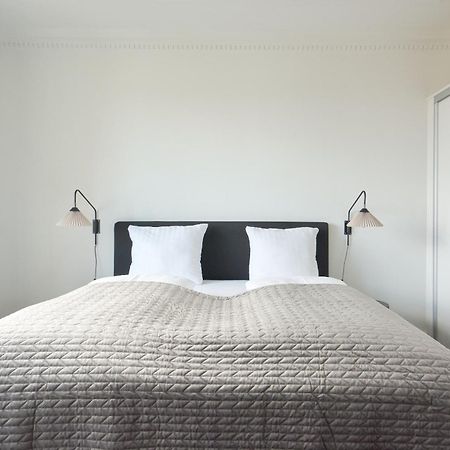 Beautiful 3 Bedroom Apartment Near Shopping & Metro コペンハーゲン エクステリア 写真