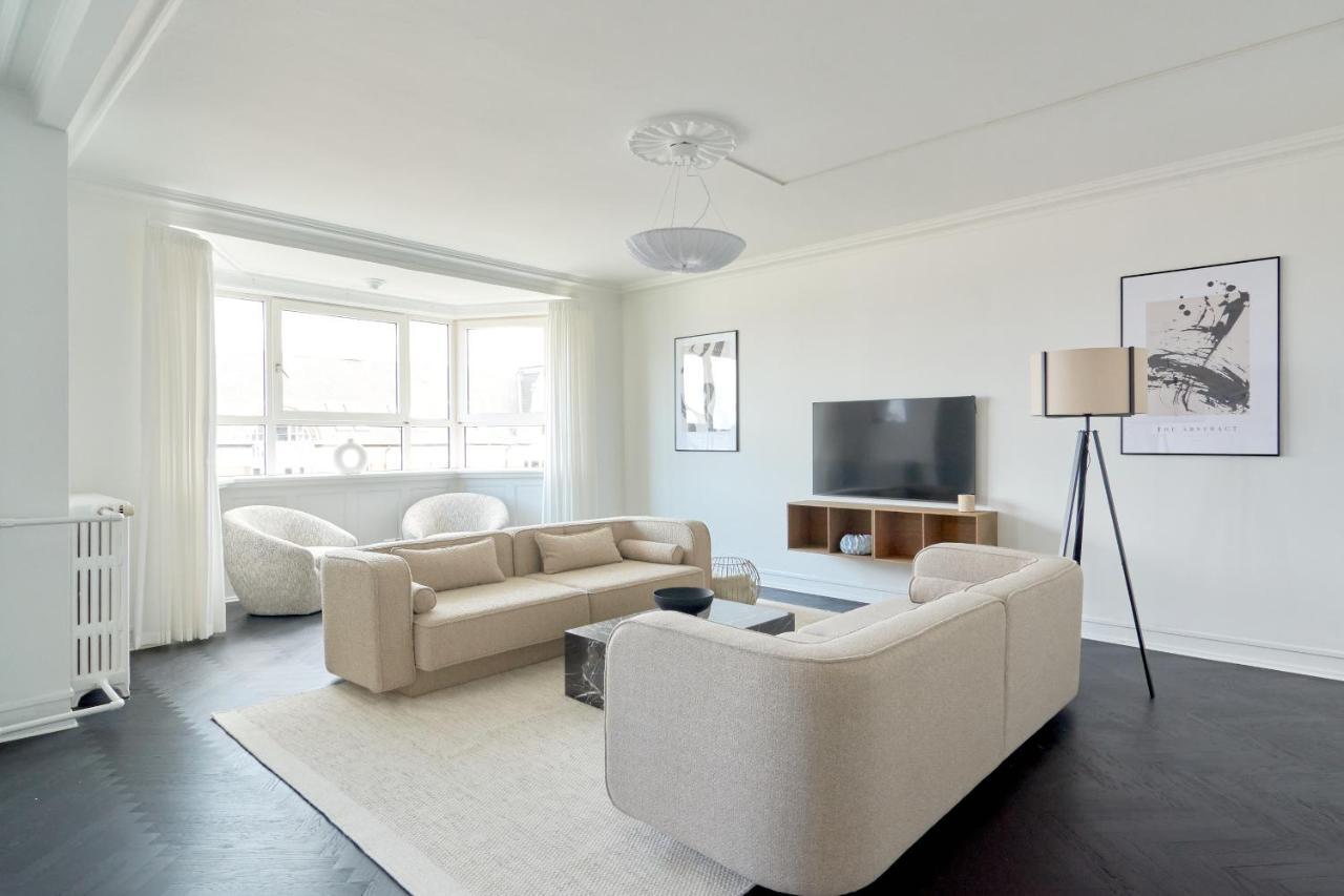 Beautiful 3 Bedroom Apartment Near Shopping & Metro コペンハーゲン エクステリア 写真