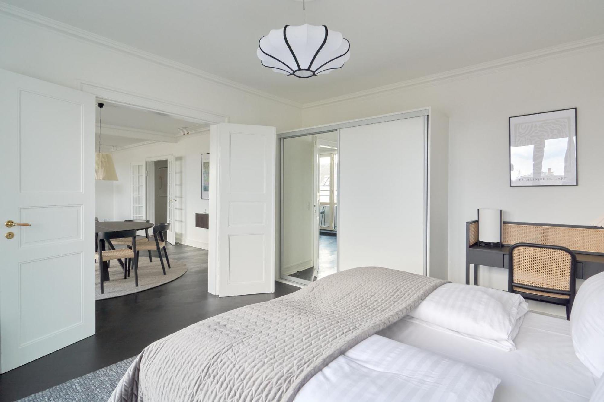 Beautiful 3 Bedroom Apartment Near Shopping & Metro コペンハーゲン エクステリア 写真