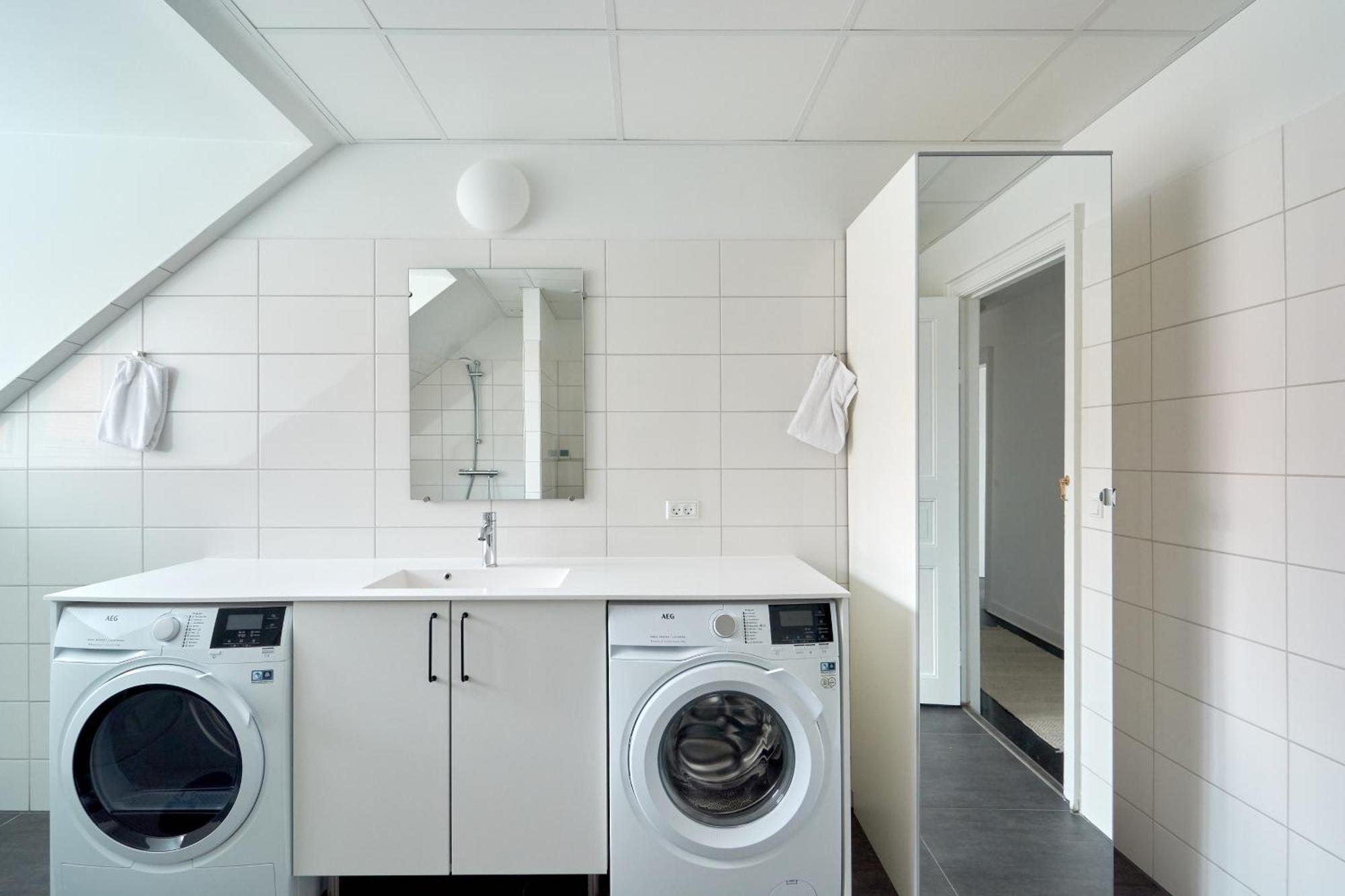 Beautiful 3 Bedroom Apartment Near Shopping & Metro コペンハーゲン エクステリア 写真