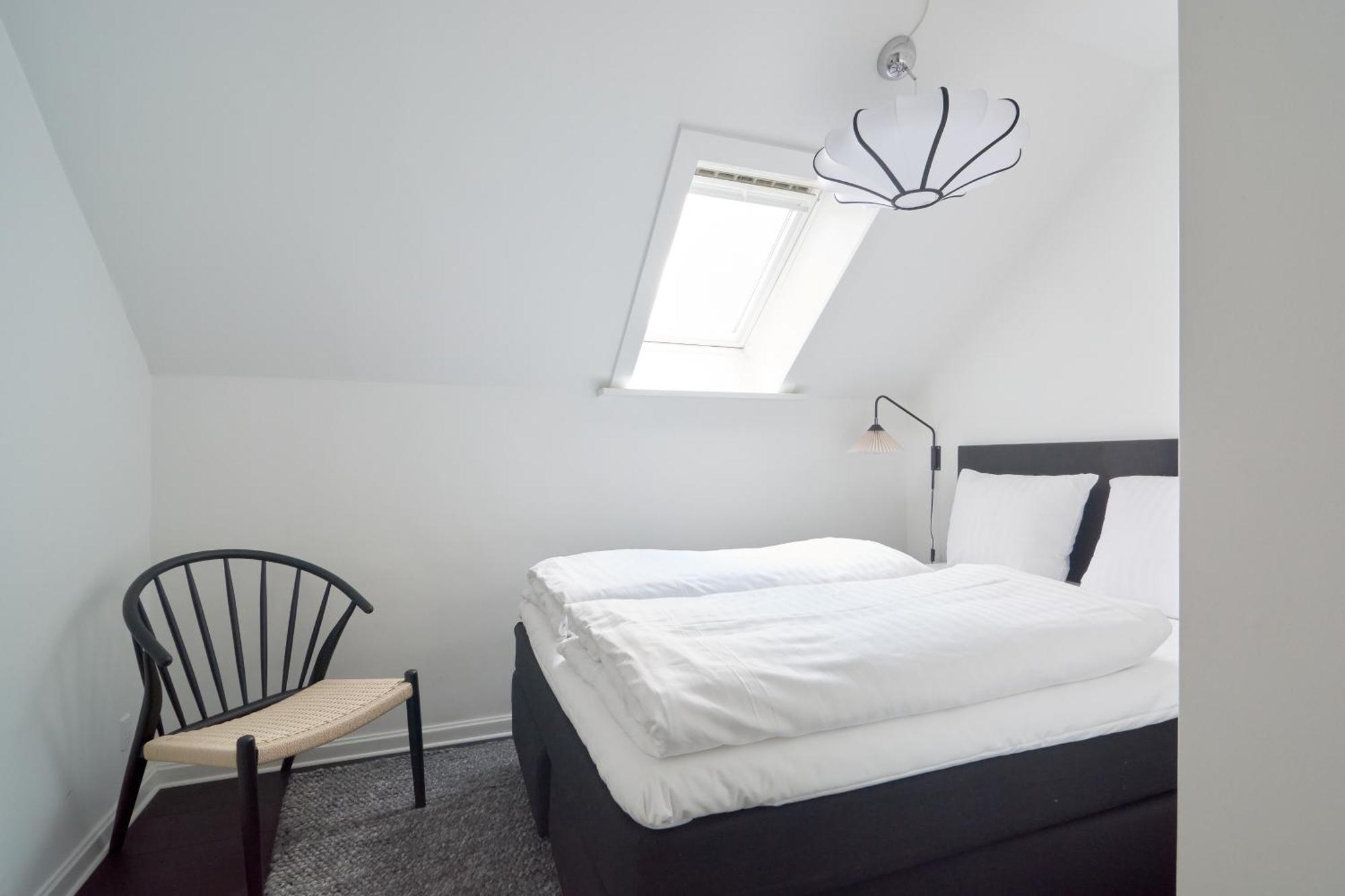 Beautiful 3 Bedroom Apartment Near Shopping & Metro コペンハーゲン エクステリア 写真